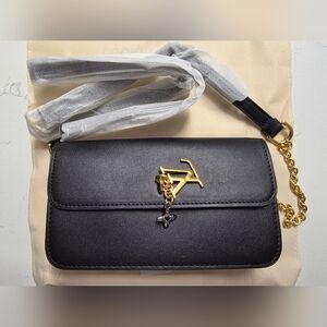 Beautiful Black Crossbody Bag